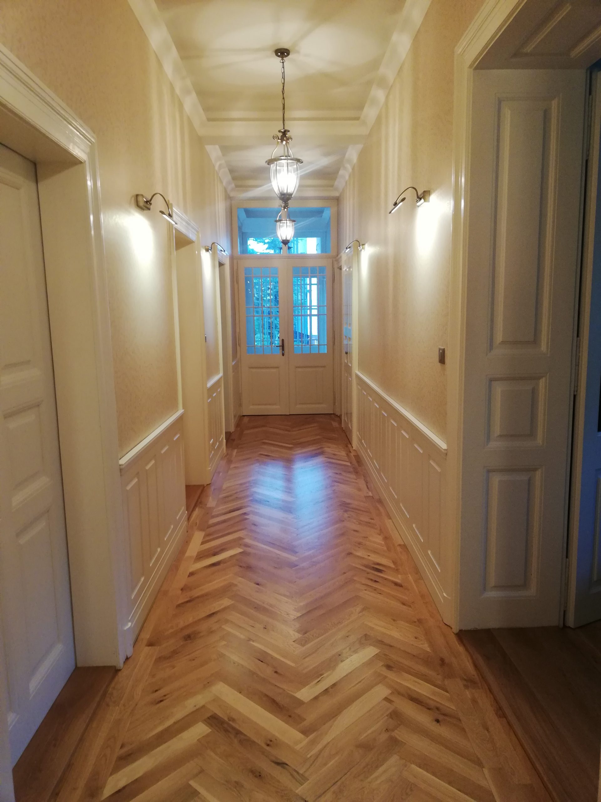 gallery grid image