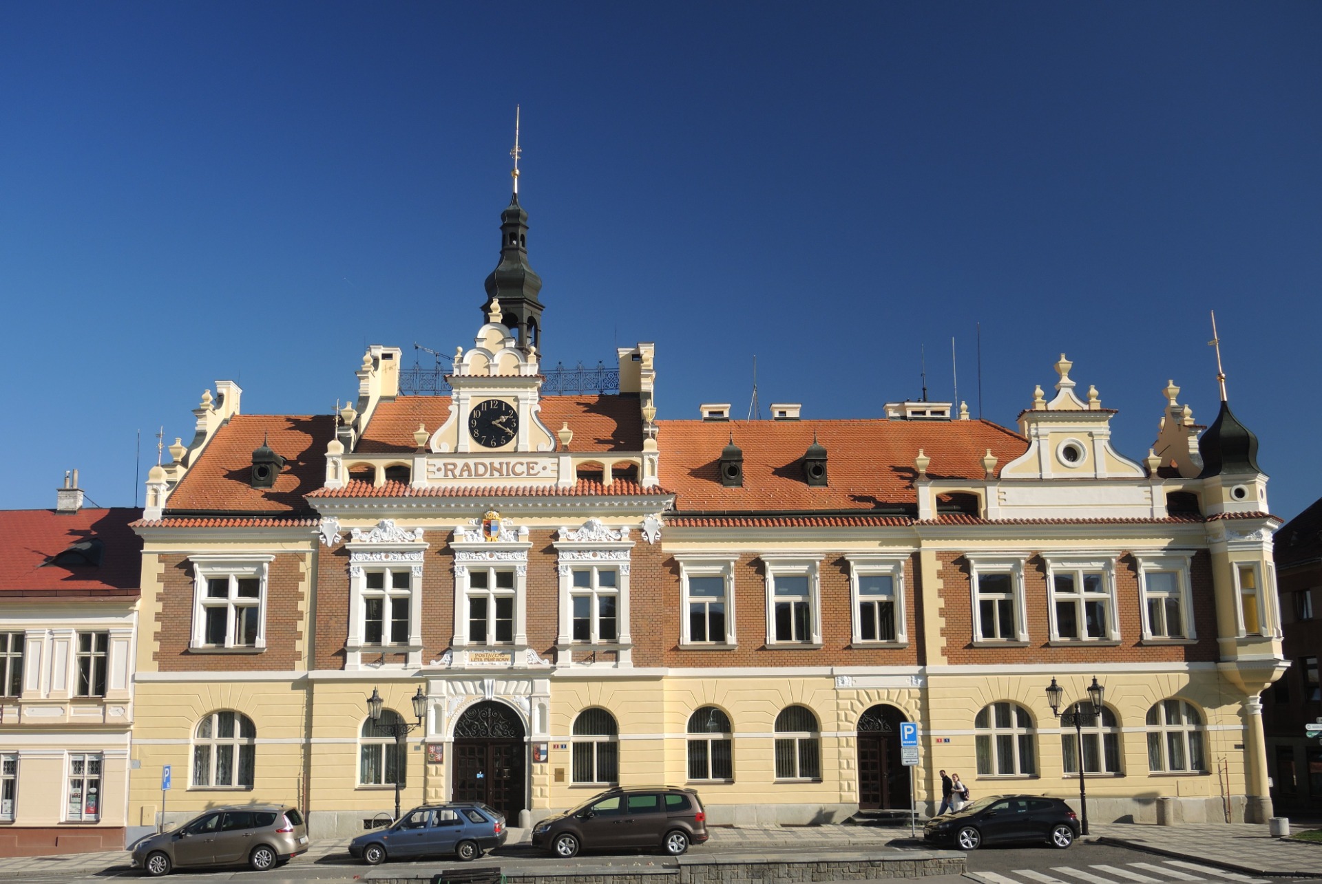 Radnice_Horovice_Sirer_1_02720e4a-f49